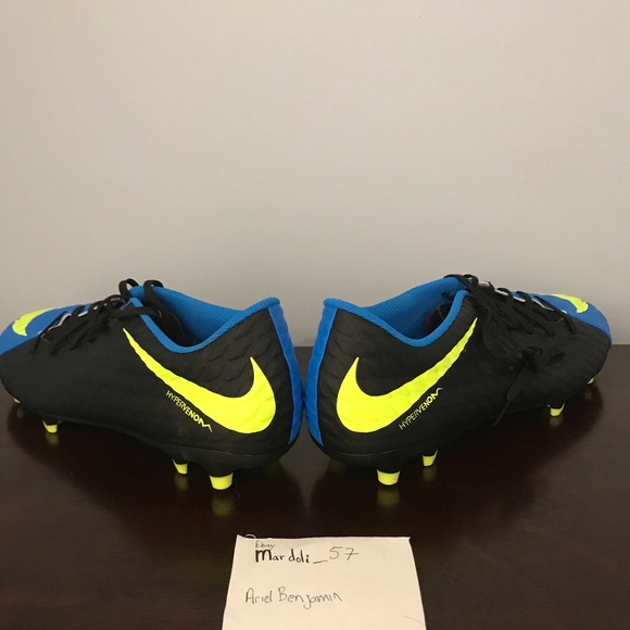 Nike Hypervenoms soccer cleats size 11 852547-004 main image 2